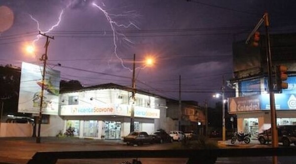 Diario HOY | Boletín especial por dos días de tormentas