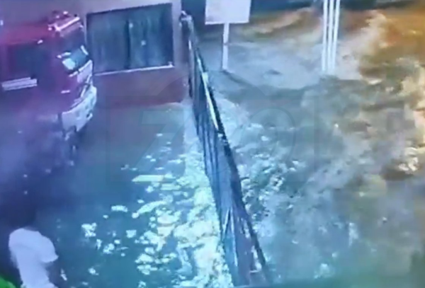 Cuartel de bomberos de Lambaré quedó completamente inundado - Megacadena - Diario Digital