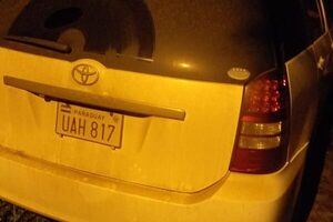 Abandonan vehículo en Franco