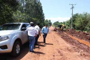 CON GESTIÓN MUNICIPAL SE LOGRA REINICIO DE OBRAS DE LA GOBERNACIÓN EN TRINIDAD - Itapúa Noticias