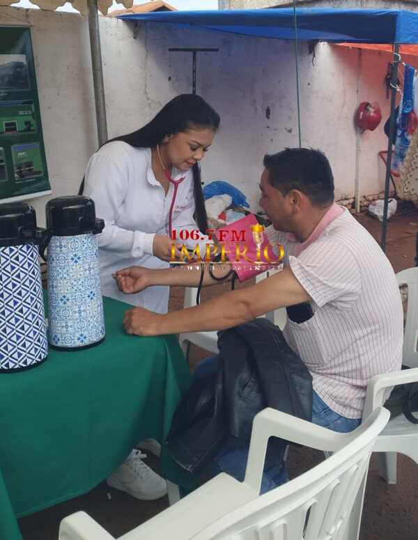 Jornada de acción social de Pax Primavera en el cementerio central por el Día de los Fieles Difuntos - Radio Imperio 106.7 FM