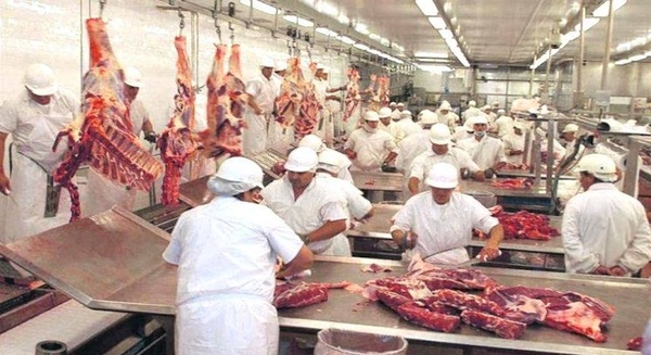 Envíos del complejo cárnico acentuaron caída en octubre