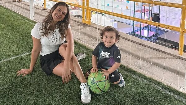 Andrea Quattrocchi celebra la vida de Bruno - Gente - ABC Color