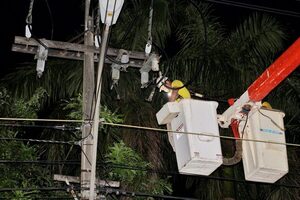 Diario HOY | Temporal dejó sin energía eléctrica a varias zonas de Asunción y Central