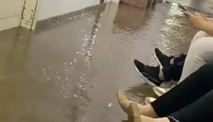 Temporal arrasa Hospital de Lambaré: Pacientes en medio de la inundación - Noticiero Paraguay