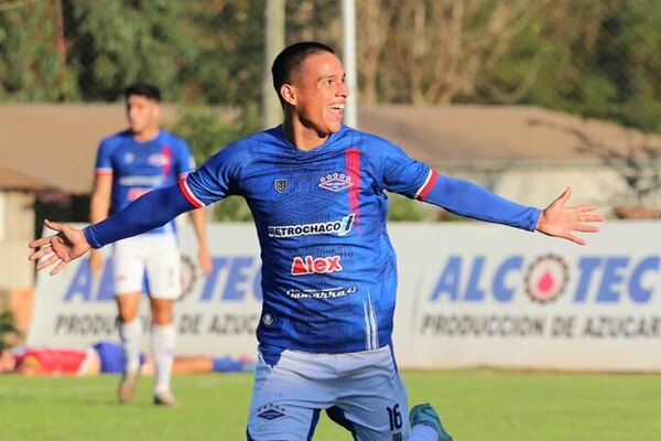 Versus / El juvenil ecuatoriano que Olimpia quiere en su plantel