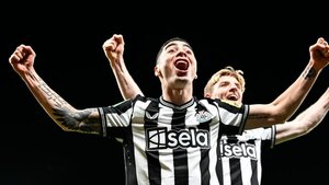 Versus / Miguel Almirón ya marcó en todos los torneos que juega con Newcastle esta temporada