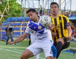 Pablo De Muner: “Regalamos un tiempo, jugamos mal” - Fútbol - ABC Color