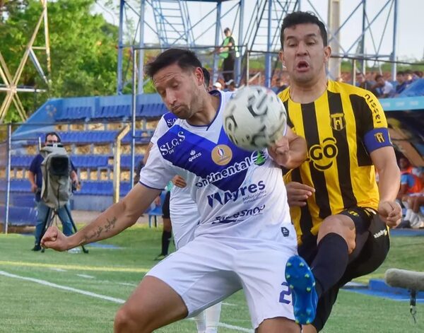 Pablo De Muner: “Regalamos un tiempo, jugamos mal” - Fútbol - ABC Color