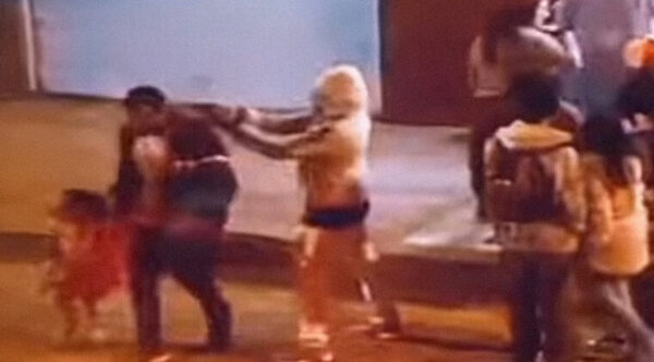 VIDEO: Matan a un hombre frente a su hija en Halloween