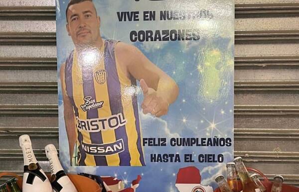 Lilian Ruiz y sus amigos brindaron por el cumple de "Veló'i"