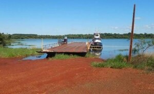Hombre desaparece tras volcar su canoa en el lago de Itaipú