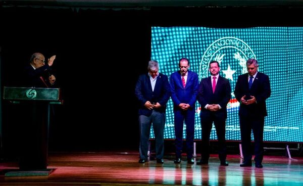 Se desarrolló el primer "Desayuno Nacional de Oración en Paraguay" - Informatepy.com