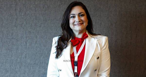 La Nación / En foro de la UPLA, “Paraguay demuestra ser un privilegiado”, destacó diputada