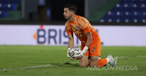 Versus / Juan Espínola en el interés de Cerro, pero Olimpia tiene prioridad