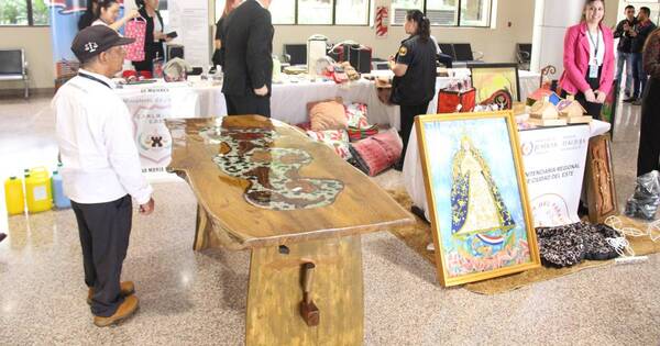 La Nación / Feria artesanal de privados de libertad se realiza en el Palacio de Justicia de CDE