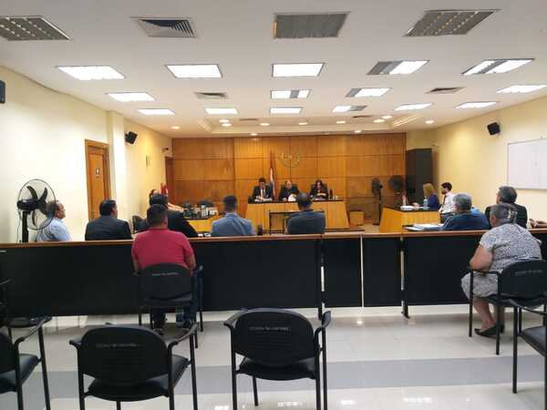 Cárdenas insiste en prescribir caso de derrumbe de techo de escuela