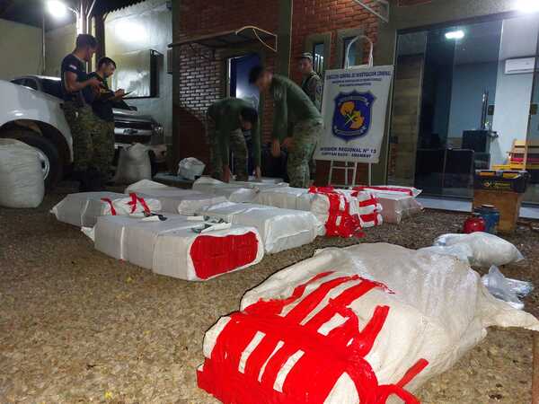 Más de 600 kg. de marihuana fueron decomisados en Capitán Bado - Oasis FM 94.3