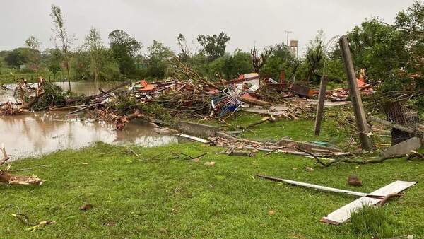 Temporal causó destrucción en varios puntos del país y la alerta de lluvias y tormentas continua - La Tribuna