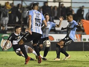 Olimpia visita a Guaireña con miras en la Copa Libertadores - Fútbol - ABC Color