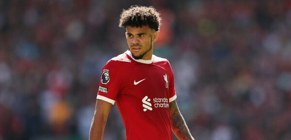 Versus / Klopp pone en manos de Luis Díaz la decisión de jugar tras secuestro de sus padres