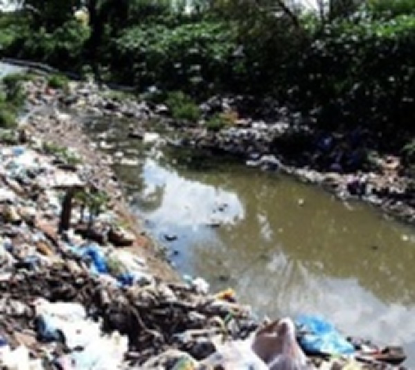 Asunción declara emergencia para limpiar arroyos - Paraguay.com