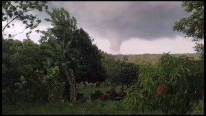 Santaní: tornado deja como saldo a una niña fallecida y 18 heridos - El Independiente
