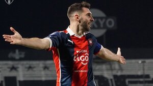 Mauro Boselli anuncia su retiro del fútbol