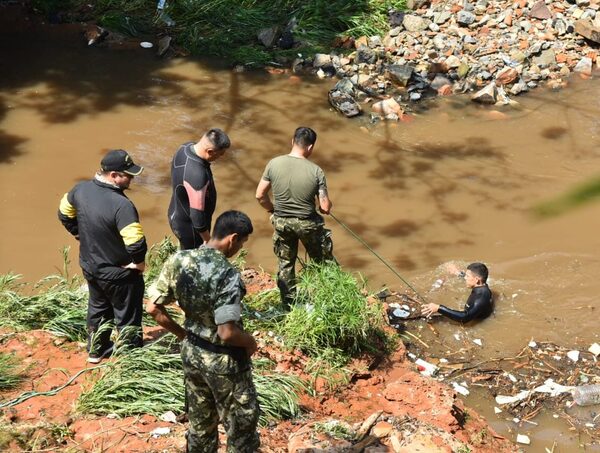 Padres de militar desaparecido dicen que no se irán hasta encontrar el cuerpo de su hijo · Radio Monumental 1080 AM