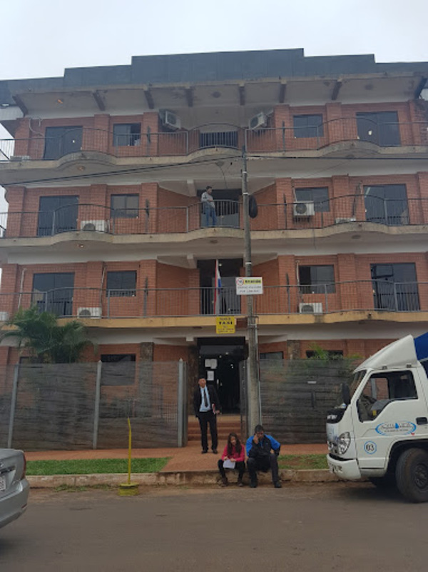 Denuncian a actuario judicial por dilatar traslado de expediente