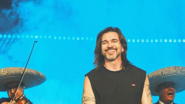 Juanes cantó Recuerdos de Ypacaraí y emocionó a paraguayos