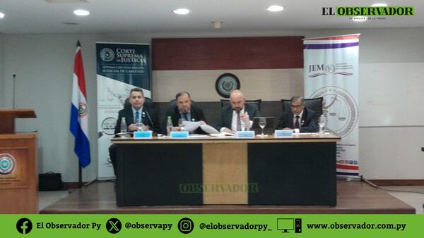 JEM rechaza recursos de jueza “rabonera” y Arévalo critica dilaciones de enjuiciada