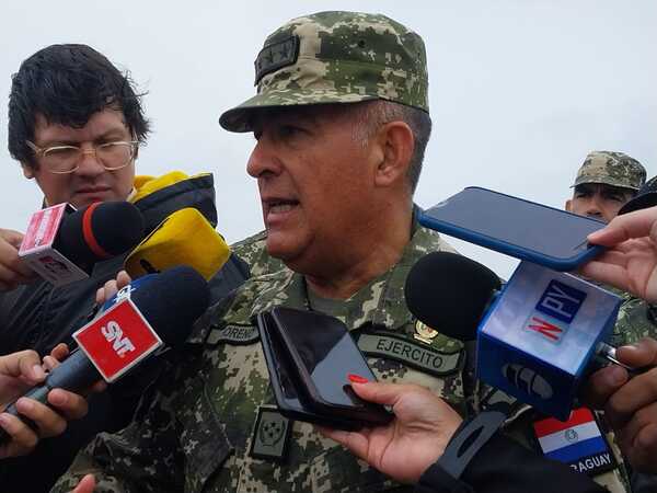 Comandante del Ejército: “Tengo una gran angustia por lo que están pasando los familiares” - Unicanal