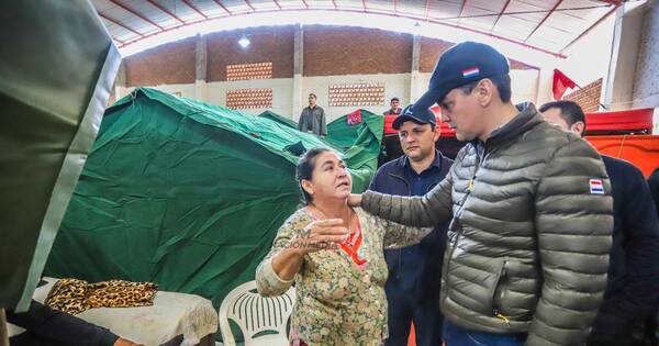 La Nación / Peña en Ayolas: continuará asistencia a damnificados en tanto logren solución permanente