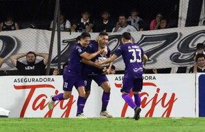 Versus / ¡Luis Cabral fue padre por primera vez!