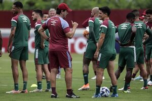 Diniz deja en duda si alineará a Fluminense más ofensivo o más conservador - Fútbol Internacional - ABC Color