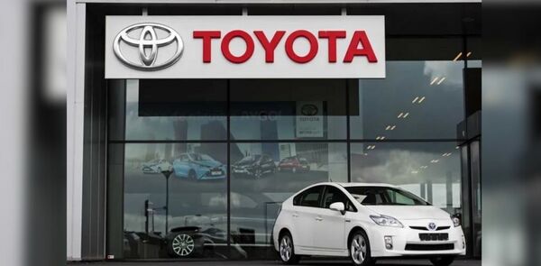 El sindicato estadounidense UAW advierte a Toyota de que es su pr贸ximo objetivo - Revista PLUS