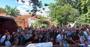 La Nación / Ejecutivo dispone el estudio de casos para readmisión de empleados desvinculados de Itaipú