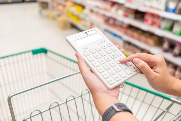 Repuntes en precios de alimentos presionaron inflación que fue del 0,5% en octubre - Economía - ABC Color