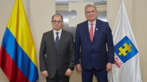 Fiscal general Emiliano Rolón se reúne con su par colombiano para fortalecer cooperación bilateral