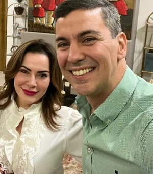 Madre de senadora sigue en la lista de mayores en situación de pobreza que cobran pensión - Política - ABC Color
