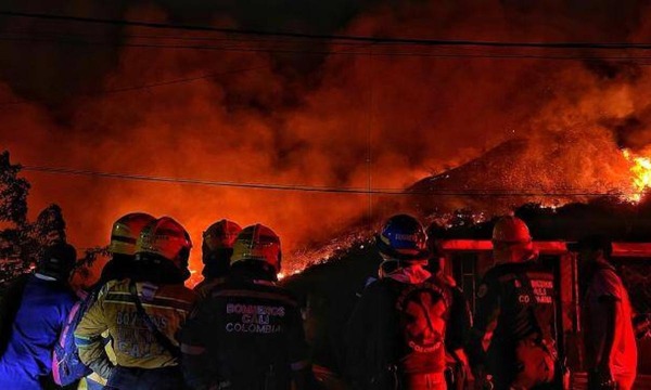 Irán: Incendio en centro de rehabilitación deja 32 muertos y 16 heridos | 1000 Noticias