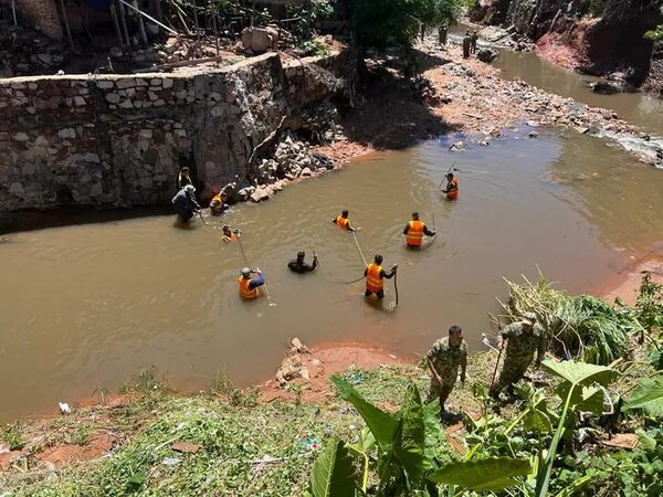 Retoman búsqueda de militares desaparecidos en Lambaré - Nacionales - ABC Color