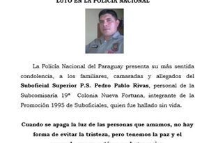 Hallan muerto a policía