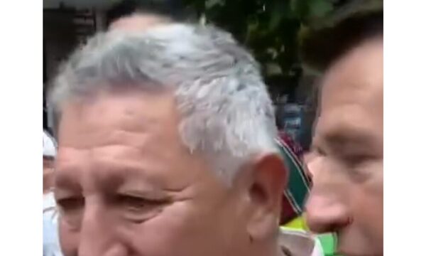 (VIDEO)Romerito causa furor al llegar en la final de Libertadores