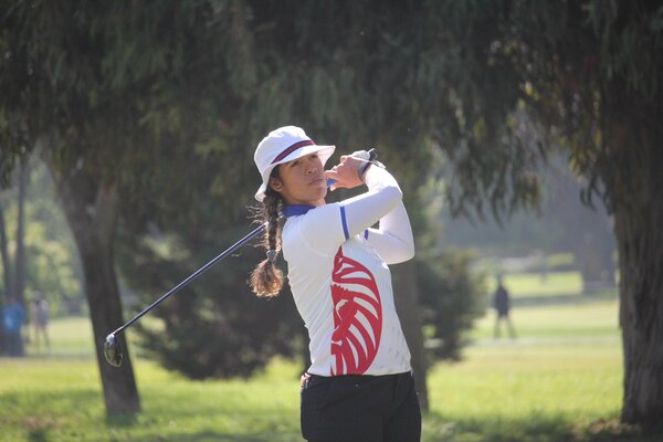 Sofía sigue lider a falta de 18 hoyos para culminar el golf panamericano - La Tribuna