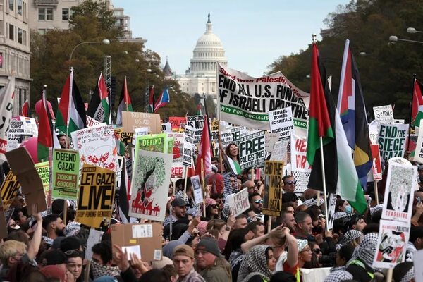 Miles de personas se manifiestan en Washington para pedir un alto al fuego en Gaza - Mundo - ABC Color