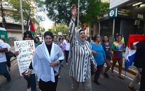 Marchan en Paraguay en apoyo a Palestina y piden revertir voto ante ONU sobre Gaza - Nacionales - ABC Color