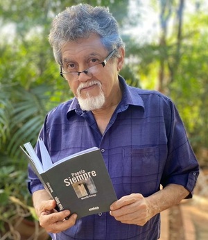 La Secretaría Nacional de Cultura celebra premio de Moncho Azuaga | 1000 Noticias