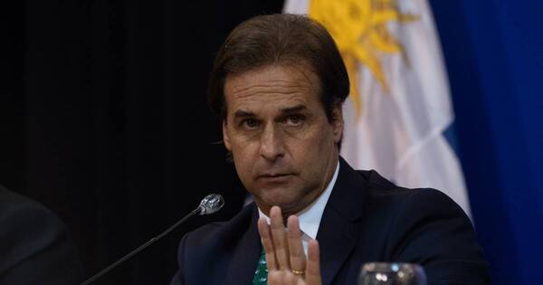 La Nación / Pasaporte narco: presidente de Uruguay anuncia cambios en su gabinete